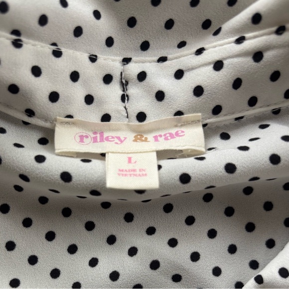 NWT Riley & Rae Blouse - Picture 2 of 4